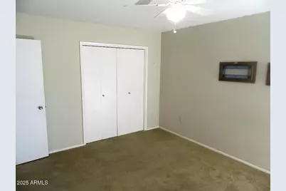 10916 W Peoria Avenue, Sun City, AZ 85351 - Photo 17