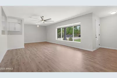 3001 N 43rd Place, Phoenix, AZ 85018 - Photo 7
