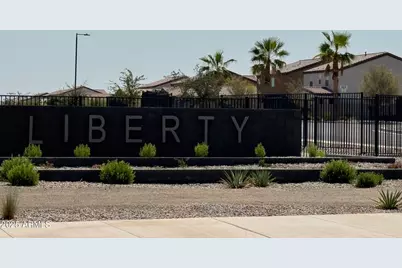2534 W Chanute Pass, Phoenix, AZ 85041 - Photo 19