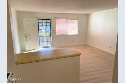 700 W University Drive #Unit 111, Tempe, AZ 85281 - Photo 1