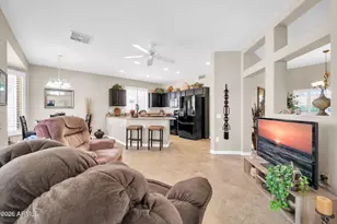 14418 W Gunsight Dr, Sun City West, AZ 85375 - Photo 13