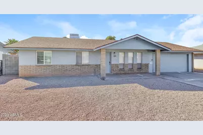 305 W Ivyglen, Mesa, AZ 85201 - Photo 1