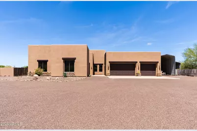 1744 W Maddock Road, Phoenix, AZ 85086 - Photo 1