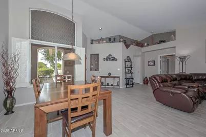 19405 N 83rd Drive, Peoria, AZ 85382 - Photo 9