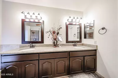 5745 W Mariposa Grande Lane, Glendale, AZ 85310 - Photo 29