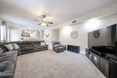 5745 W Mariposa Grande Lane, Glendale, AZ 85310 - Photo 21