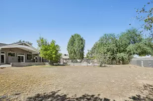 702 W Why Worry Ln, Phoenix, AZ 85021 - Photo 43