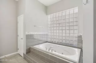 702 W Why Worry Ln, Phoenix, AZ 85021 - Photo 21