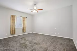 702 W Why Worry Ln, Phoenix, AZ 85021 - Photo 19