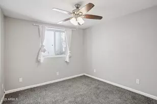 702 W Why Worry Ln, Phoenix, AZ 85021 - Photo 31