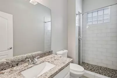 702 W Why Worry Lane, Phoenix, AZ 85021 - Photo 17