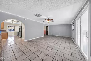 3221 W Sells Dr, Phoenix, AZ 85017 - Photo 13