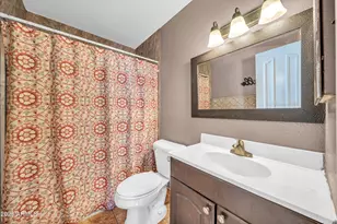 3221 W Sells Dr, Phoenix, AZ 85017 - Photo 31