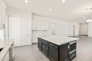 9087 W Limestone Mountain Dr, Casa Grande, AZ 85194 - Photo 3