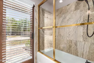 5803 N 45th Street, Phoenix, AZ 85018 - Photo 37