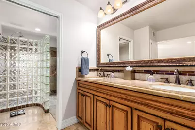 5803 N 45th Street, Phoenix, AZ 85018 - Photo 31