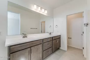 18195 W Soft Wind Dr, Surprise, AZ 85387 - Photo 19