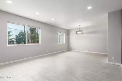 3336 E Earll Drive, Phoenix, AZ 85018 - Photo 5