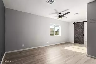 3336 E Earll Dr, Phoenix, AZ 85018 - Photo 13