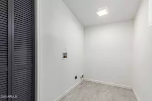 3336 E Earll Dr, Phoenix, AZ 85018 - Photo 31