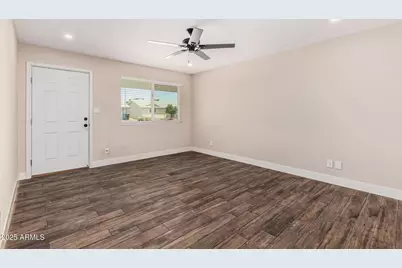 4231 W El Camino Drive, Phoenix, AZ 85051 - Photo 9