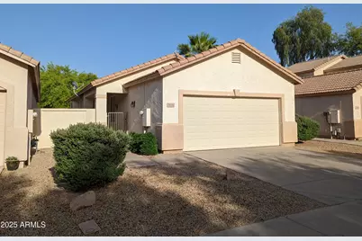 2121 N Iowa Street, Chandler, AZ 85224 - Photo 1