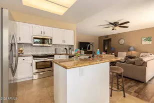 2221 W Rockwell Dr, Chandler, AZ 85224 - Photo 7