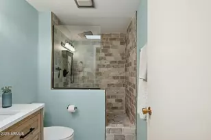 19033 N Signal Butte Cir, Sun City, AZ 85373 - Photo 17