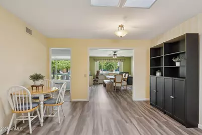 19033 N Signal Butte Circle, Sun City, AZ 85373 - Photo 7