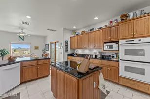 2965 W Saddle Ridge Way, Wickenburg, AZ 85390 - Photo 9