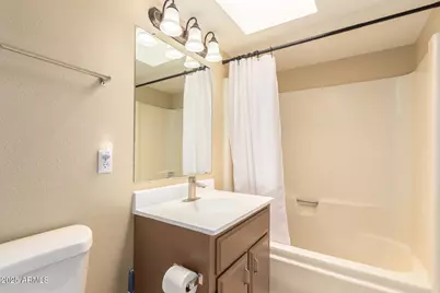 704 S Lebanon Lane, Tempe, AZ 85288 - Photo 23