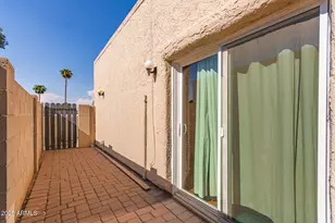 704 S Lebanon Ln, Tempe, AZ 85288 - Photo 25