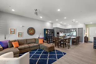 15550 S 5th Ave, Phoenix, AZ 85045 - Photo 3