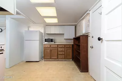 313 W Palma Street, Superior, AZ 85173 - Photo 9
