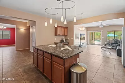 2911 E Quiet Hollow Lane, Phoenix, AZ 85024 - Photo 9
