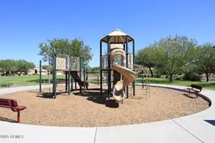 2911 E Quiet Hollow Ln, Phoenix, AZ 85024 - Photo 37