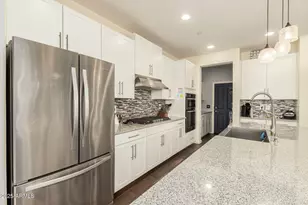 28757 N 121st Ln, Peoria, AZ 85383 - Photo 7