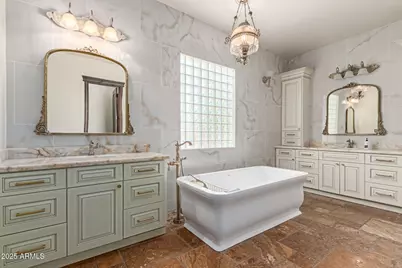 2912 E Vaughn Avenue, Gilbert, AZ 85234 - Photo 31