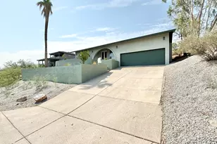 1701 E Camino del Santo, Phoenix, AZ 85022 - Photo 1