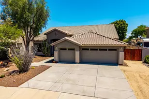 22321 N 79th Dr, Peoria, AZ 85383 - Photo 3