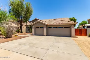 22321 N 79th Dr, Peoria, AZ 85383 - Photo 7