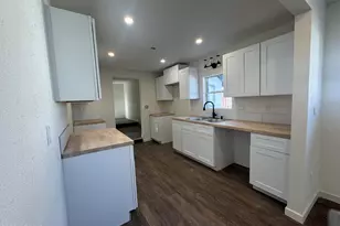 184 S Kent St, Miami, AZ 85539 - Photo 11