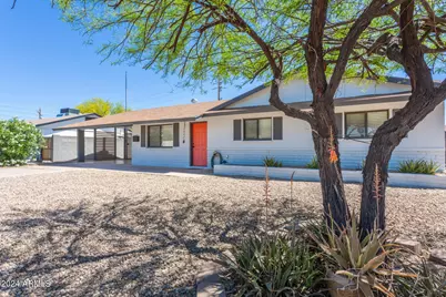 3325 S Shafer Drive, Tempe, AZ 85282 - Photo 1