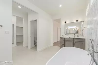 18215 W Enoch Drive, Surprise, AZ 85387 - Photo 17