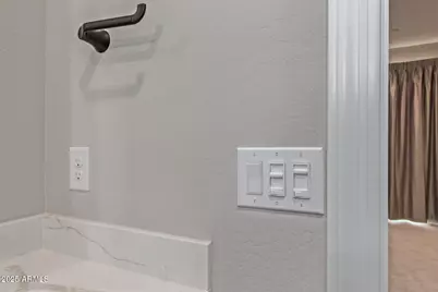 2121 W Sonoran Desert Drive W #107, Phoenix, AZ 85085 - Photo 33