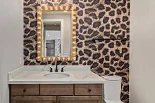 2121 W Sonoran Desert Dr W, Phoenix, AZ 85085 - Photo 23