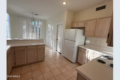 61 N Del Pueblo Place, Chandler, AZ 85226 - Photo 11