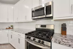 98 E Leo Pl, Chandler, AZ 85249 - Photo 9