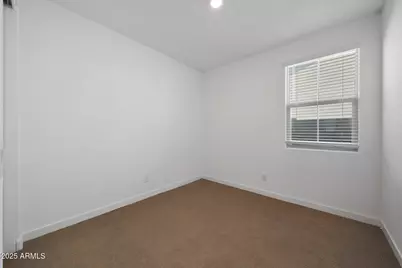 98 E Leo Place, Chandler, AZ 85249 - Photo 25