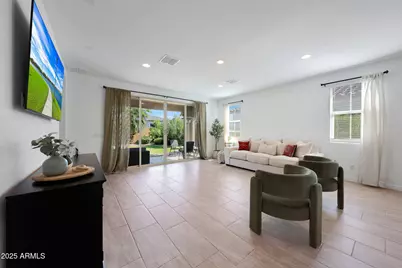 98 E Leo Place, Chandler, AZ 85249 - Photo 11